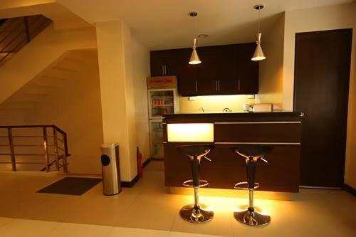 Olongapo Travel Lodge מראה חיצוני תמונה